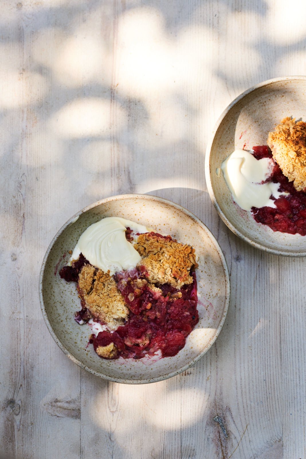 Apple & Blackberry Crumble - FieldGoods