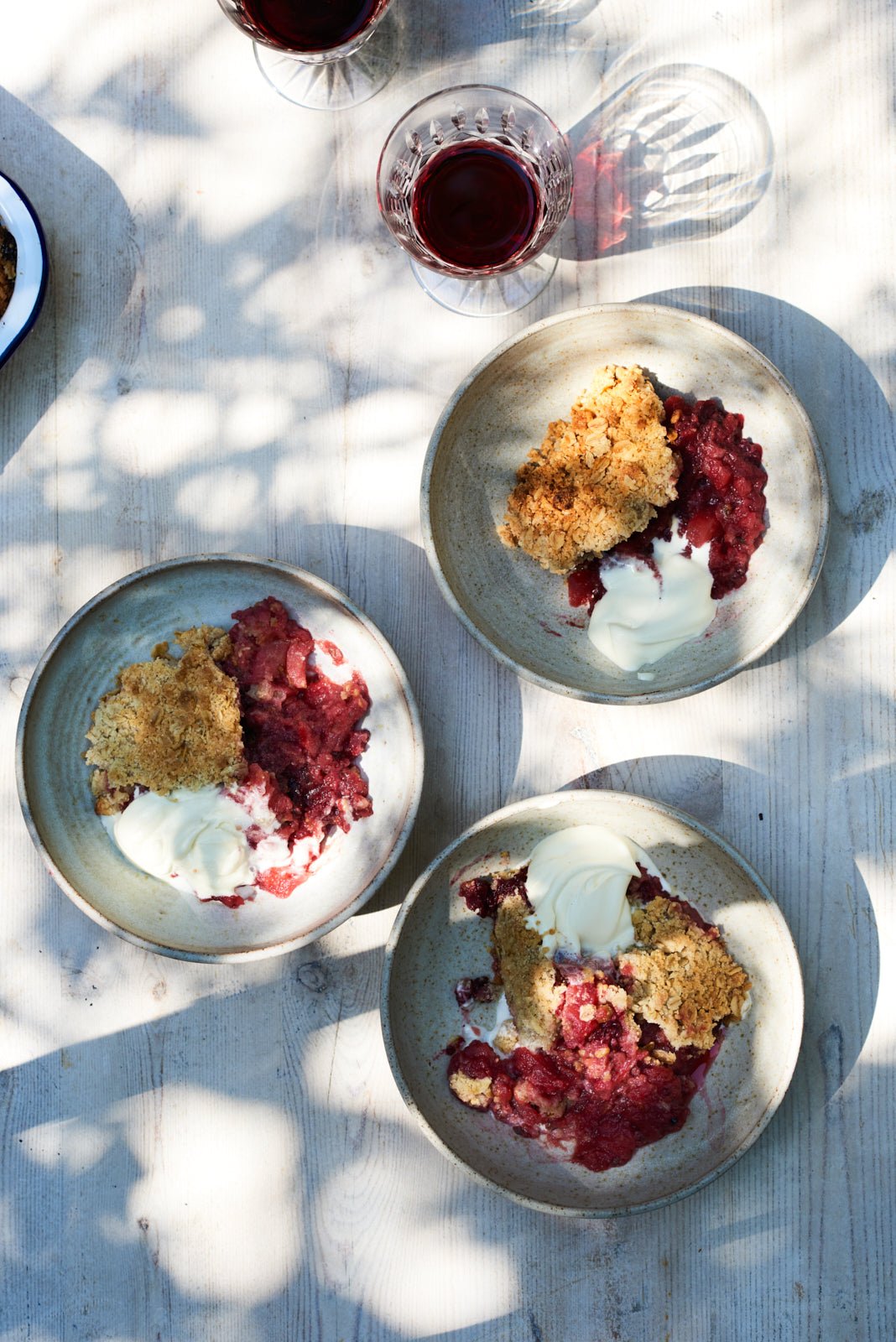 Apple & Blackberry Crumble - FieldGoods